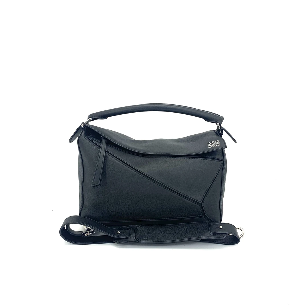 99新 LOEWE/罗意威 黑色全皮中号puzzle斜挎包 尺寸29/19经典百搭