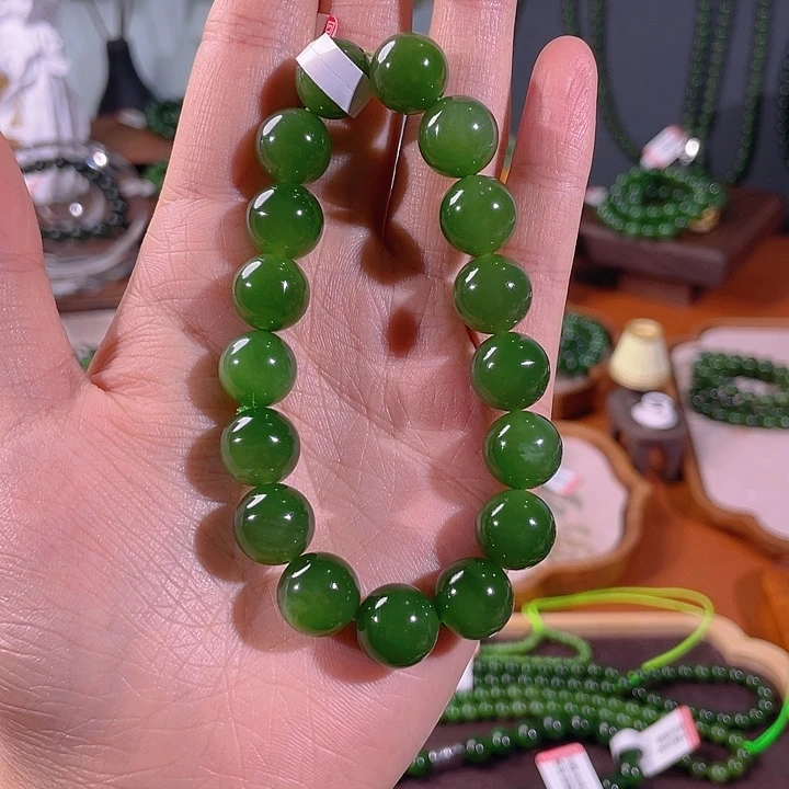 和田玉（碧玉）未镶嵌颈饰12