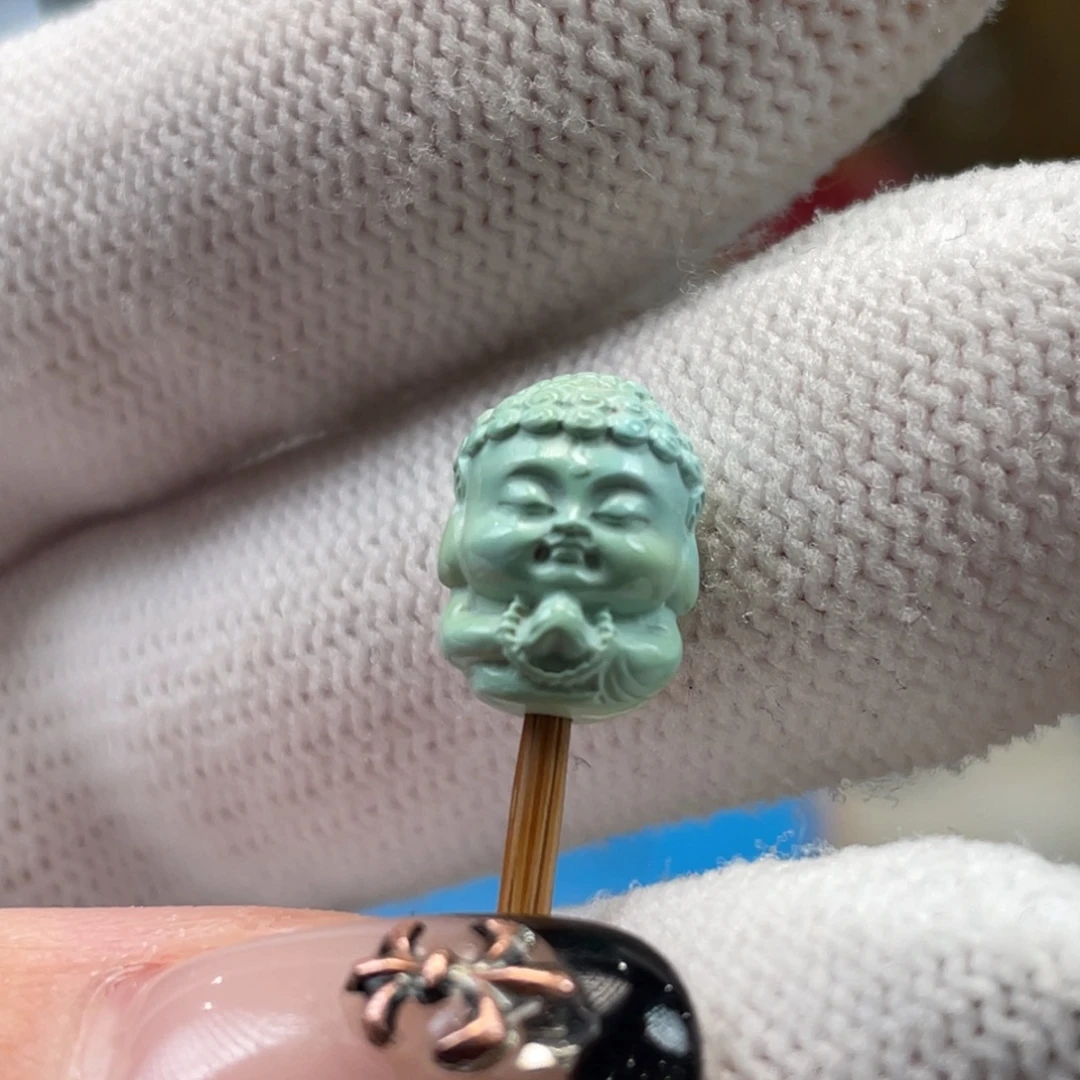 绿松石未镶嵌挂件