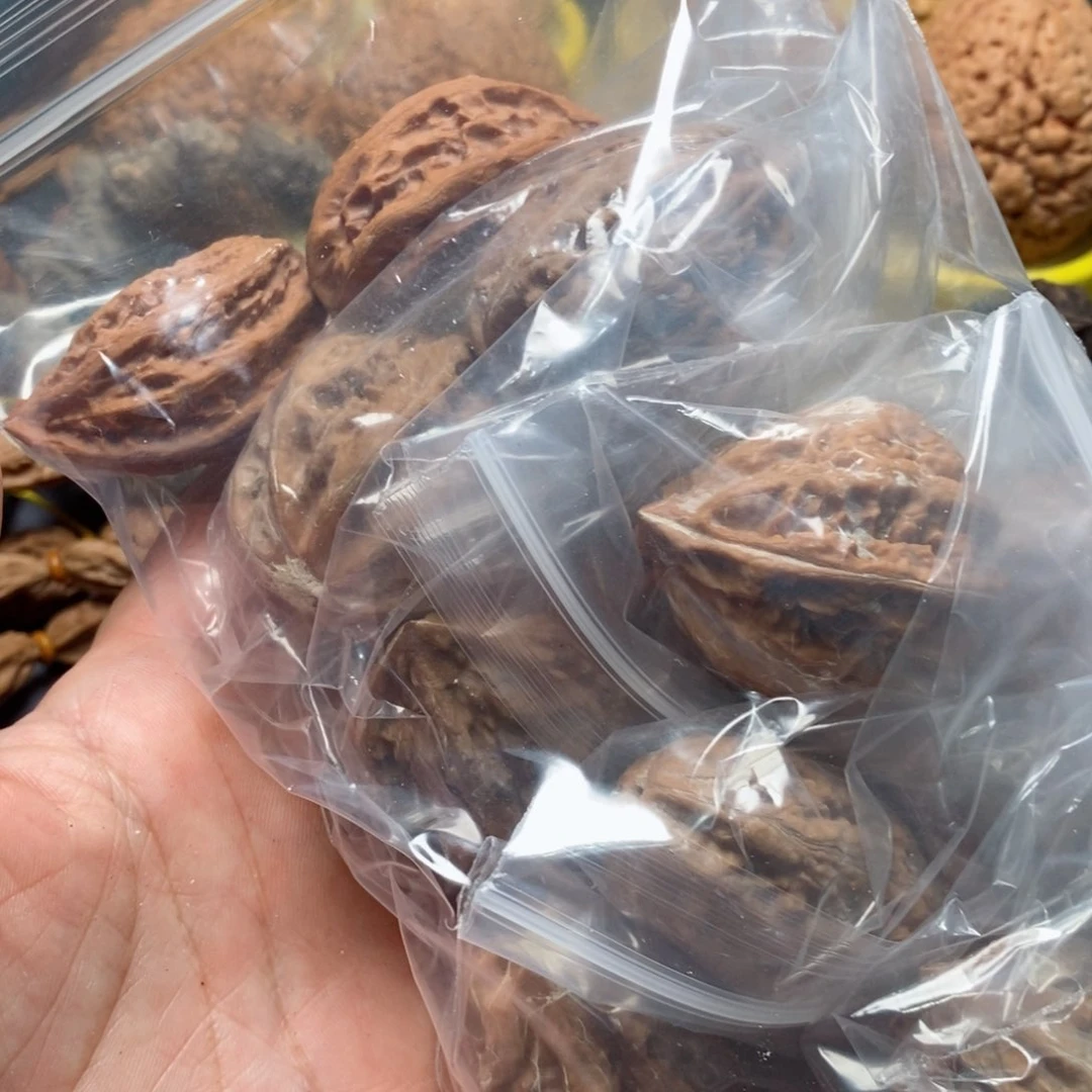 文玩核桃吊坠瑕疵34