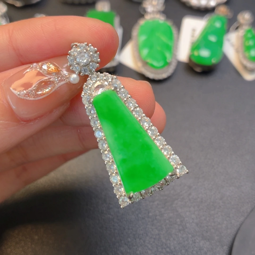 翡翠银S925镶嵌颈饰