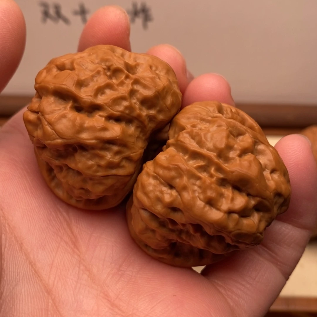 【闪购商品】把件文玩核桃边39左右