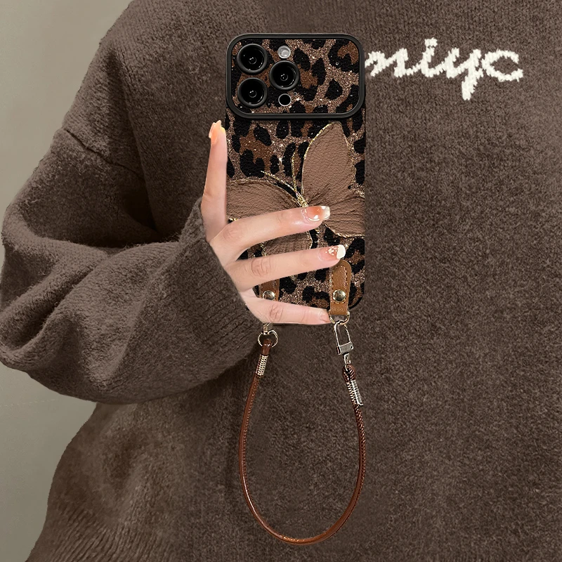 豹纹蝴蝶适用苹果vivo华为oppo小米iPhone16大视窗贴皮手机壳