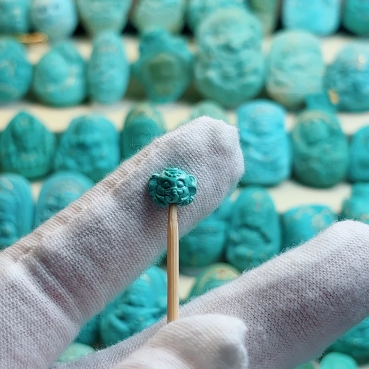 未镶嵌绿松石珠宝奇石