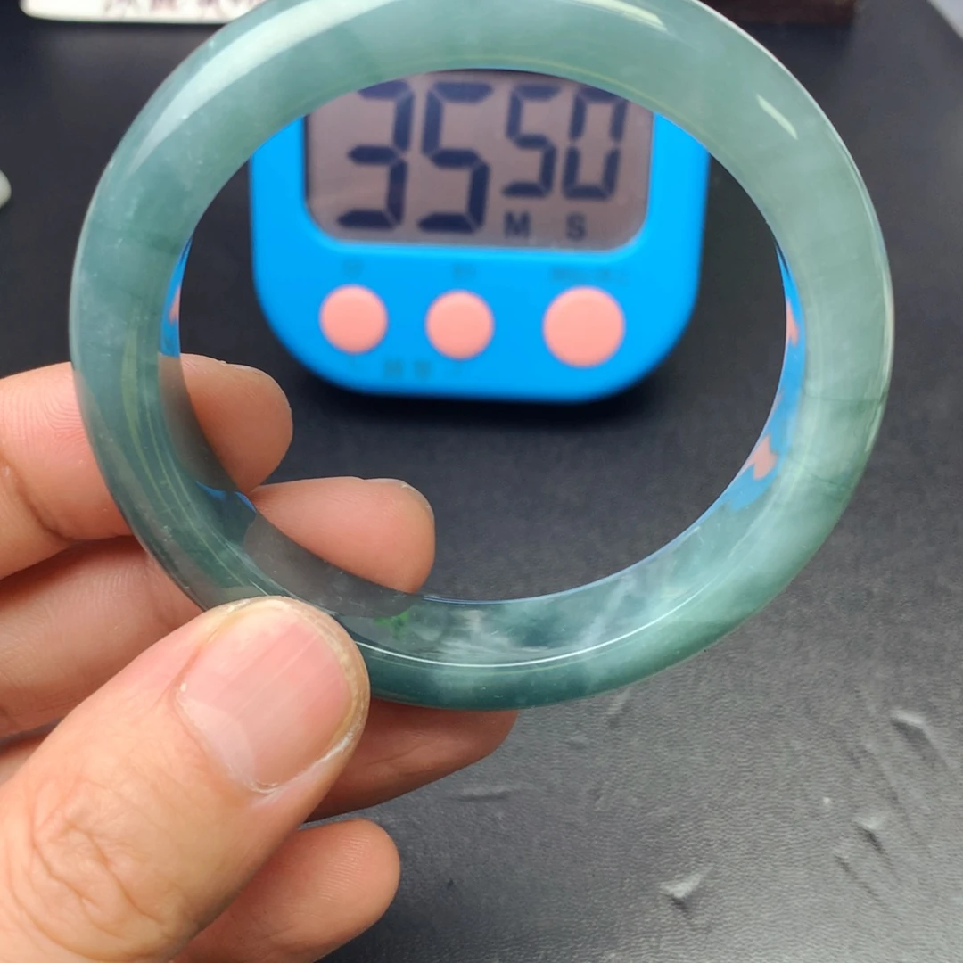 翡翠未镶嵌颈饰翡翠首饰和翡翠珠宝