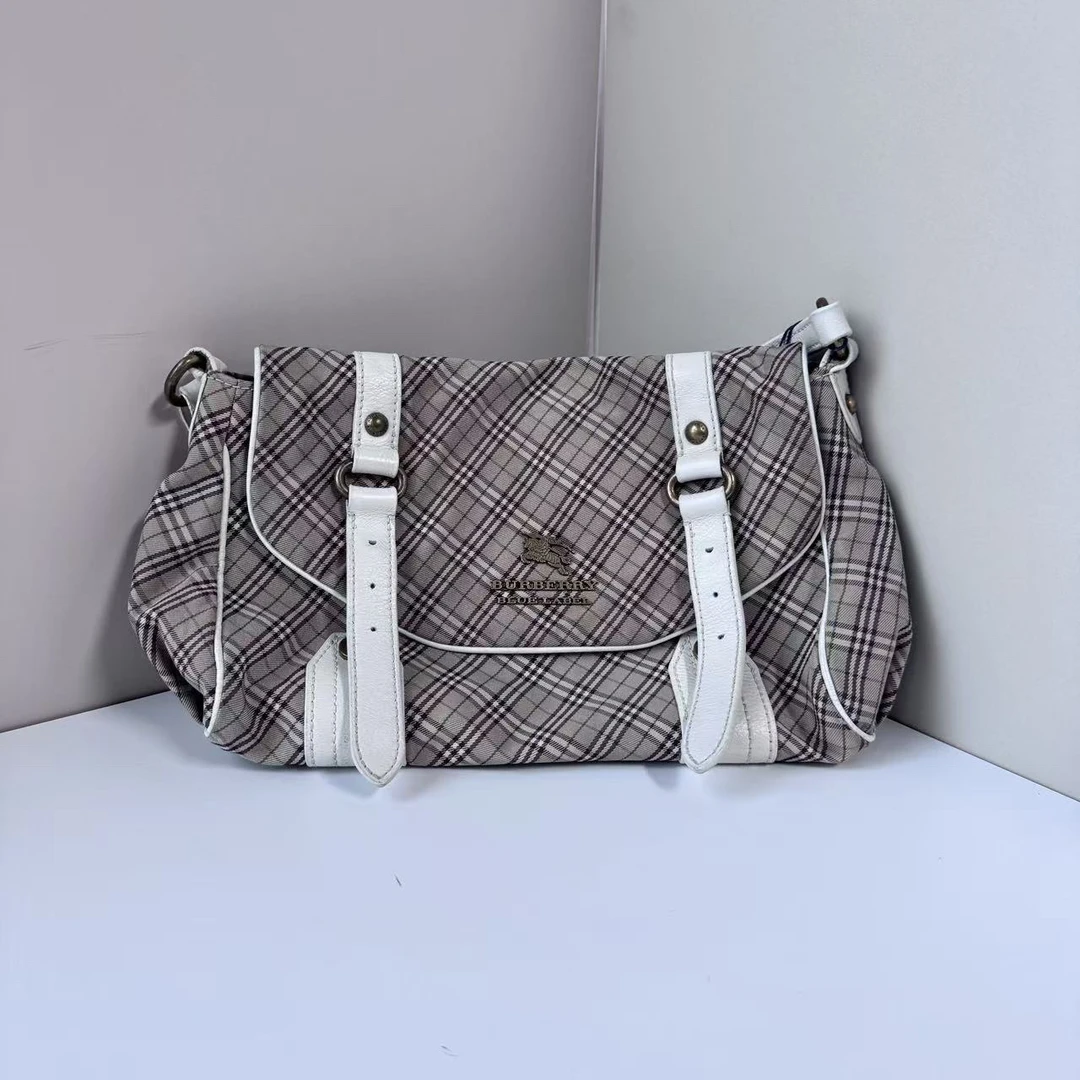 90新 BURBERRY/博柏利 战马斜格纹剑桥斜挎包11-07