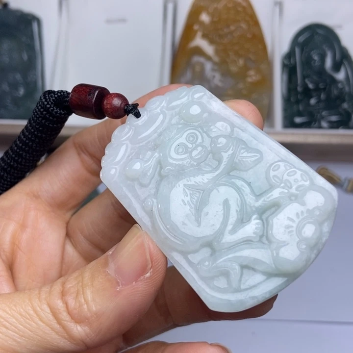 翡翠未镶嵌挂件翡翠