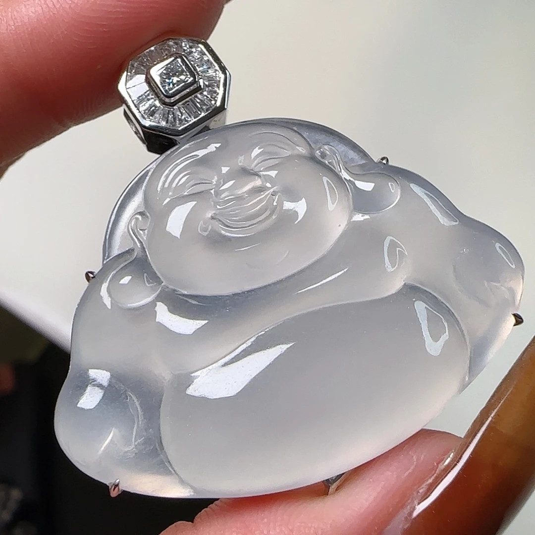 翡翠18K金镶嵌颈饰天然翡翠