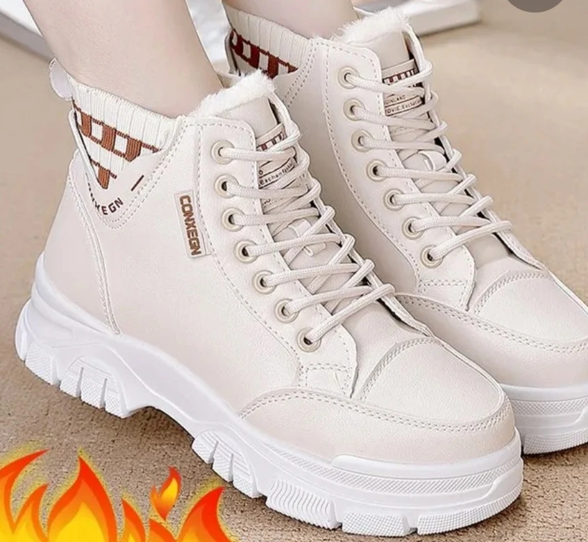 高帮棉鞋女2024冬款加绒加厚马丁靴保暖短靴休闲百搭厚底冬加绒鞋