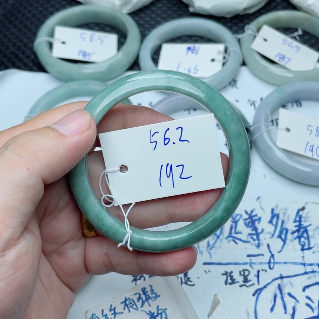 未镶嵌手镯翡翠翡翠手镯192