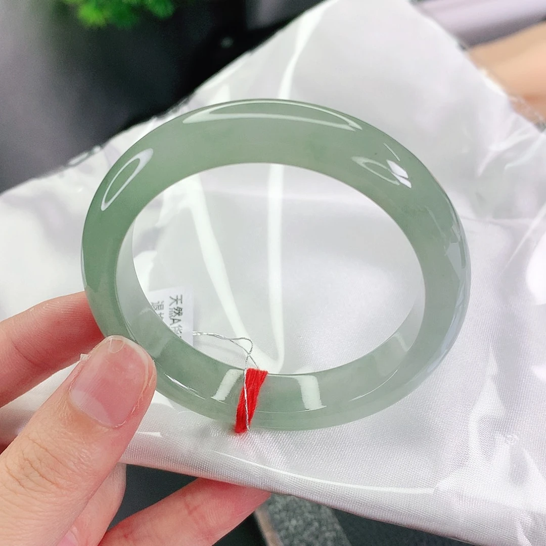 翡翠未镶嵌手镯51圈