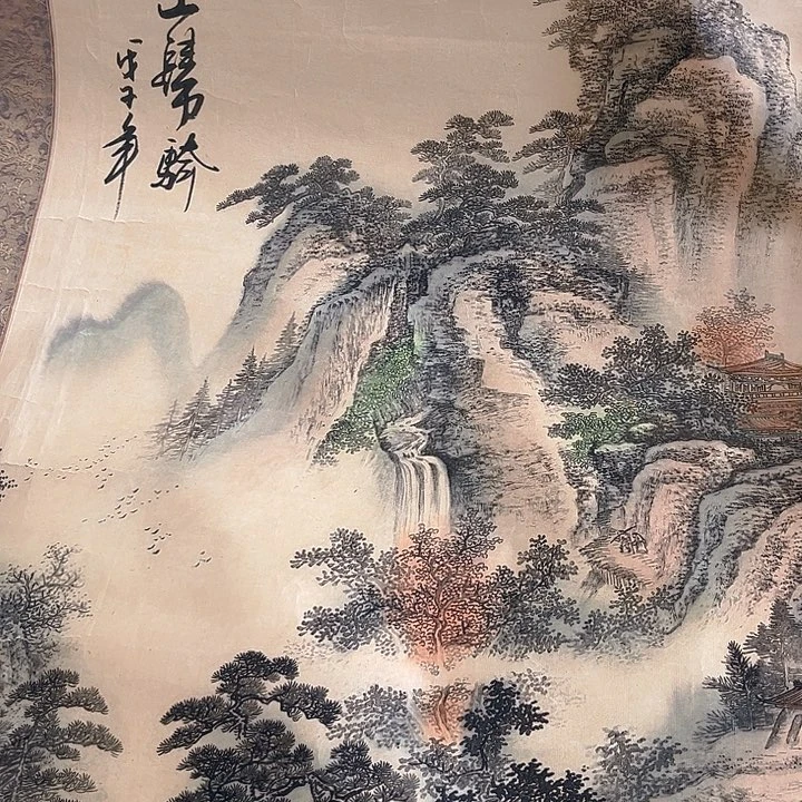 摆件，轴坏，破损，水渍，都是正常的印刷
