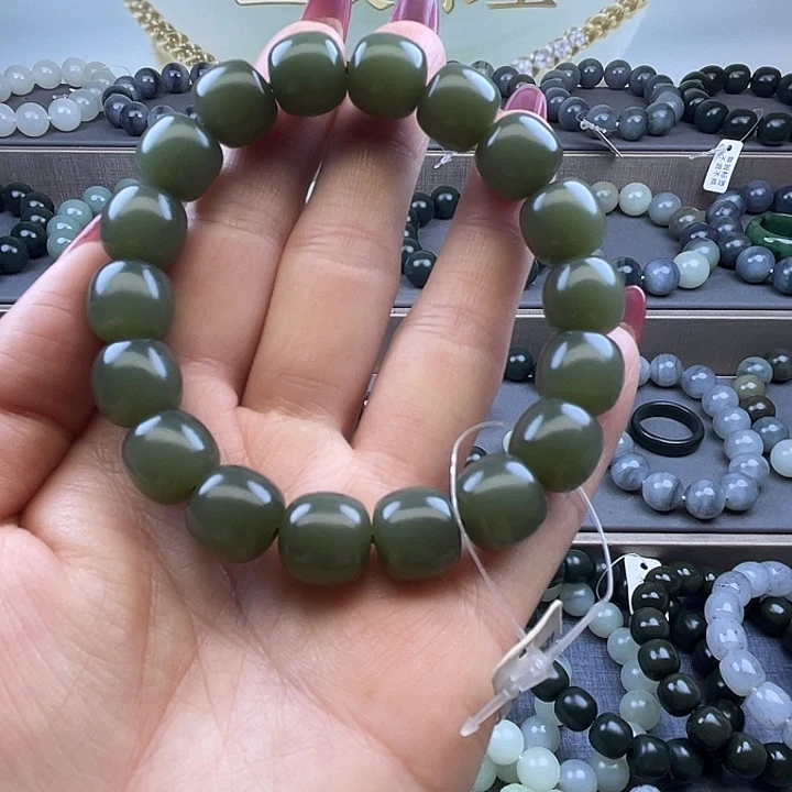 和田玉未镶嵌手链