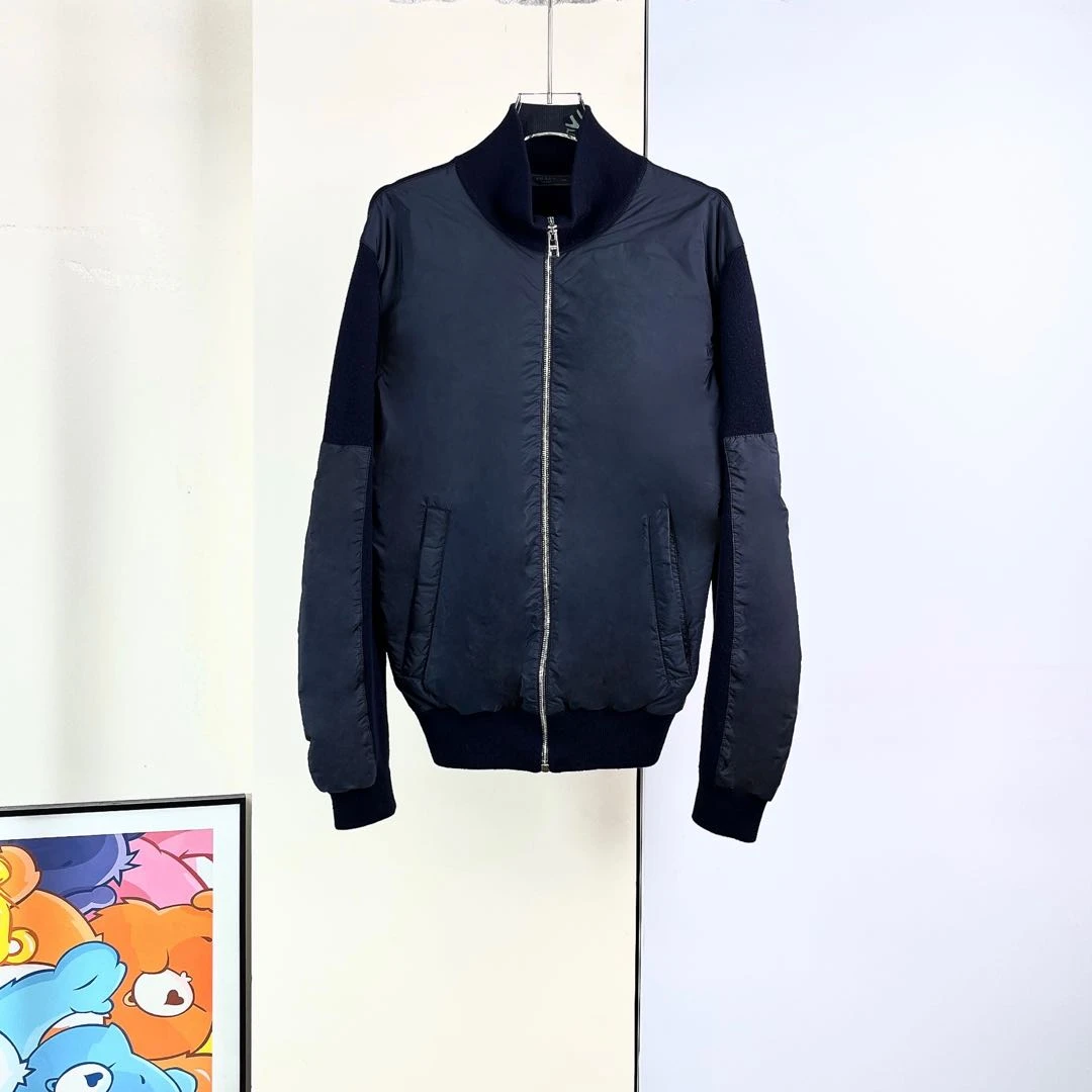 95新/Prada /外套/48码/Xsps13224