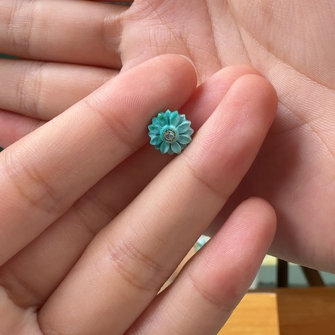 绿松石未镶嵌珠宝奇石