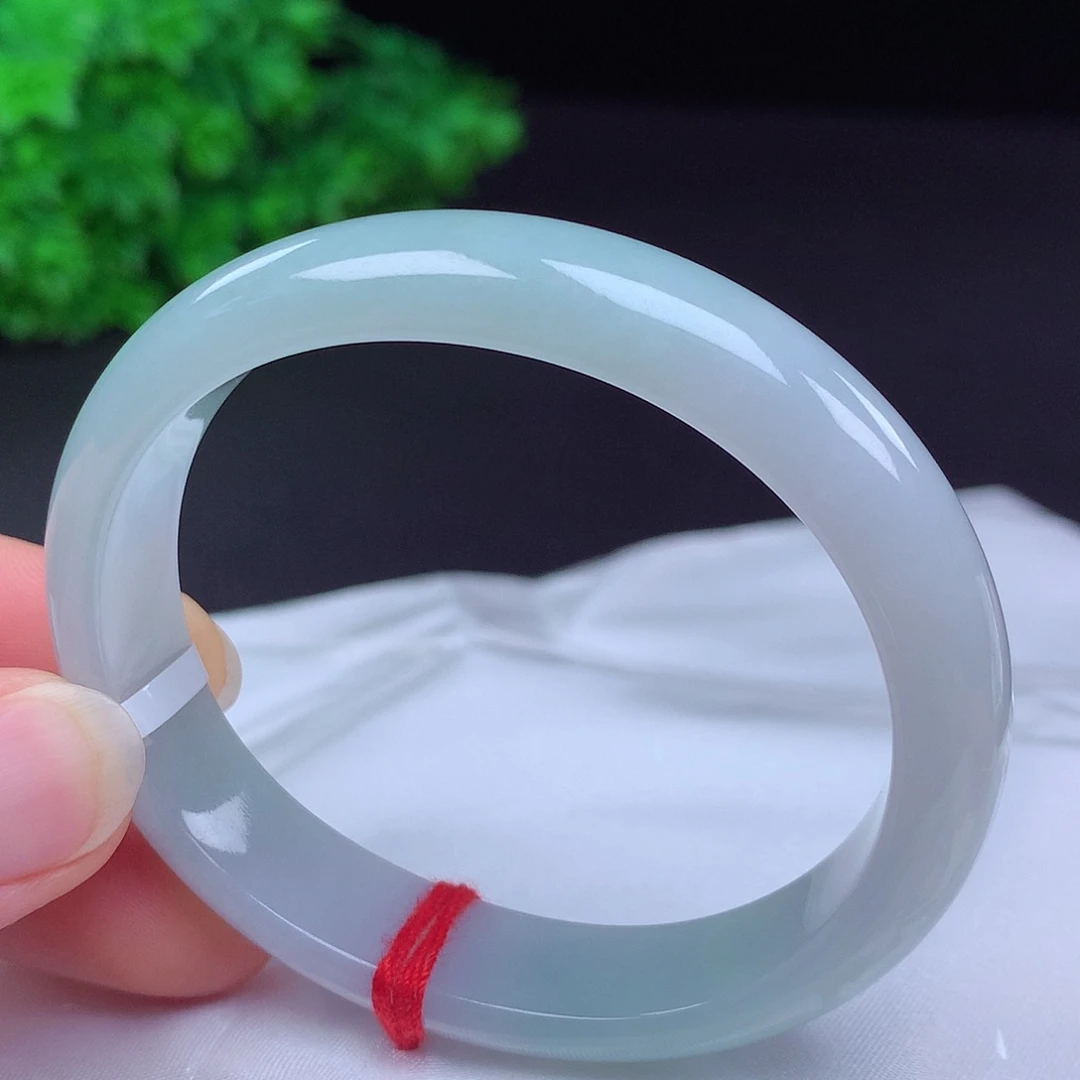 翡翠未镶嵌手镯55贵妃681201