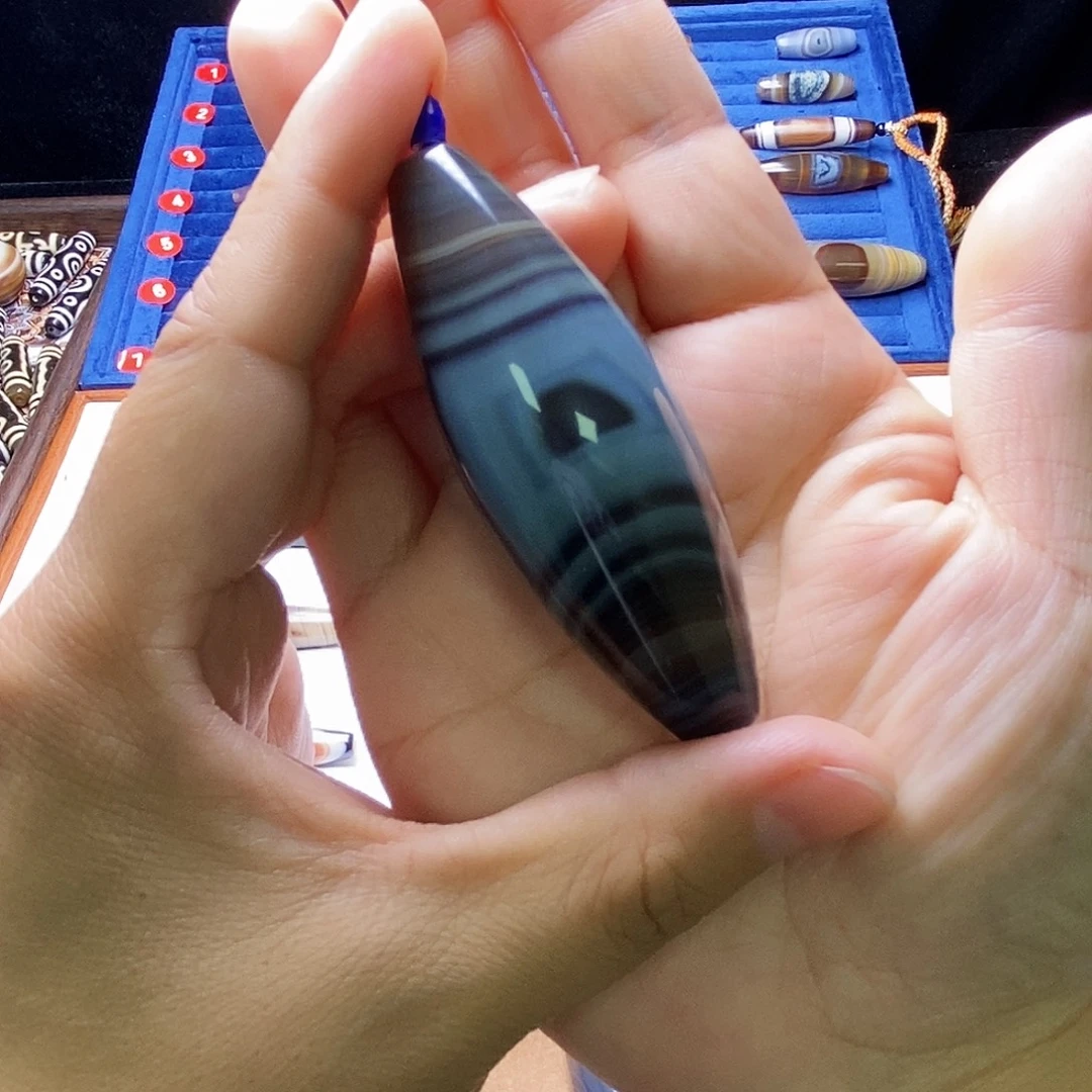 M***u玛瑙/玉髓未镶嵌颈饰