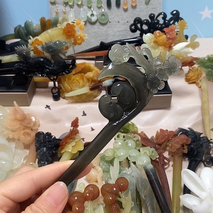 蛇纹石玉合金发簪