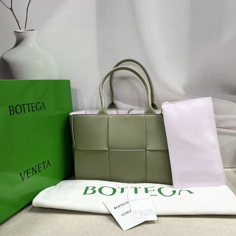 未使用/葆蝶家/包包/[251123EVWC]/C14034305004