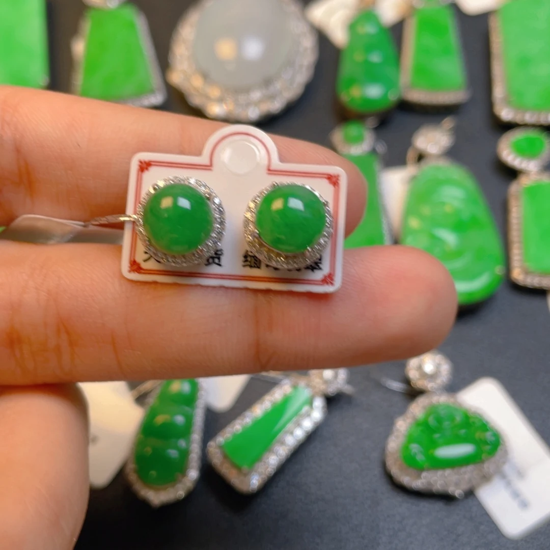 翡翠银S925镶嵌颈饰