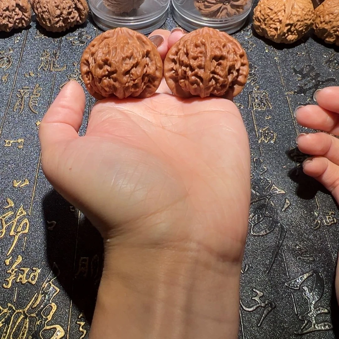 吊坠文玩核桃宫灯40手把件150