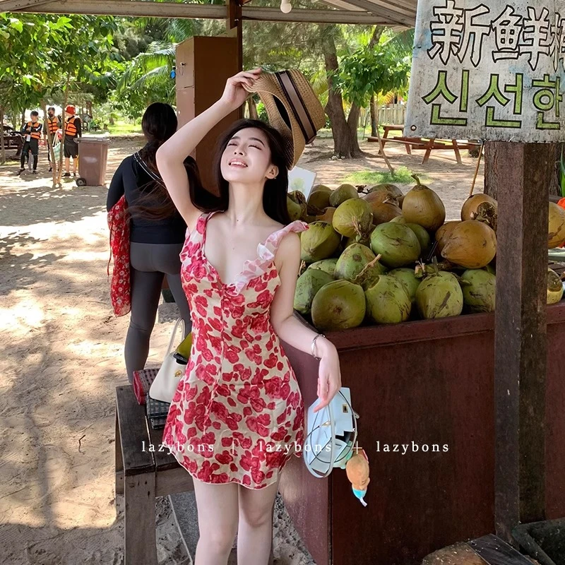 吊带新款轻奢连衣裙裙子女夏玫瑰印花收腰性感露背短裙碎花女款