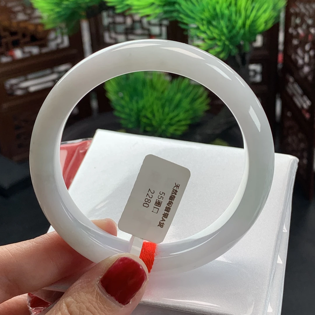 天然缅甸翡翠A货手镯55圈口白月光正圈