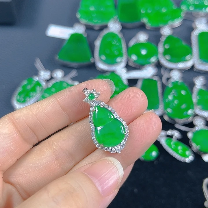 翡翠银S925镶嵌吊坠(不含链)