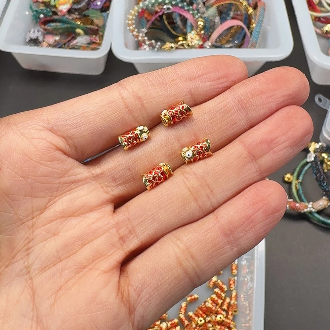 闪拍58号鲤鱼通孔4个装