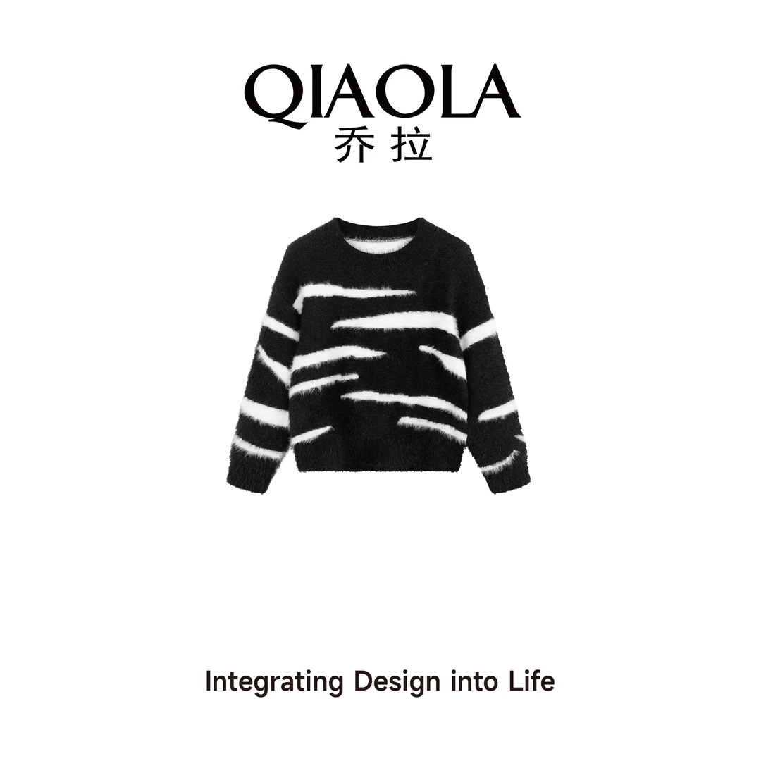 QIAOLA/乔拉【光影流转】秋冬季仿貂北极绒斑马纹圆领百搭毛衣预售
