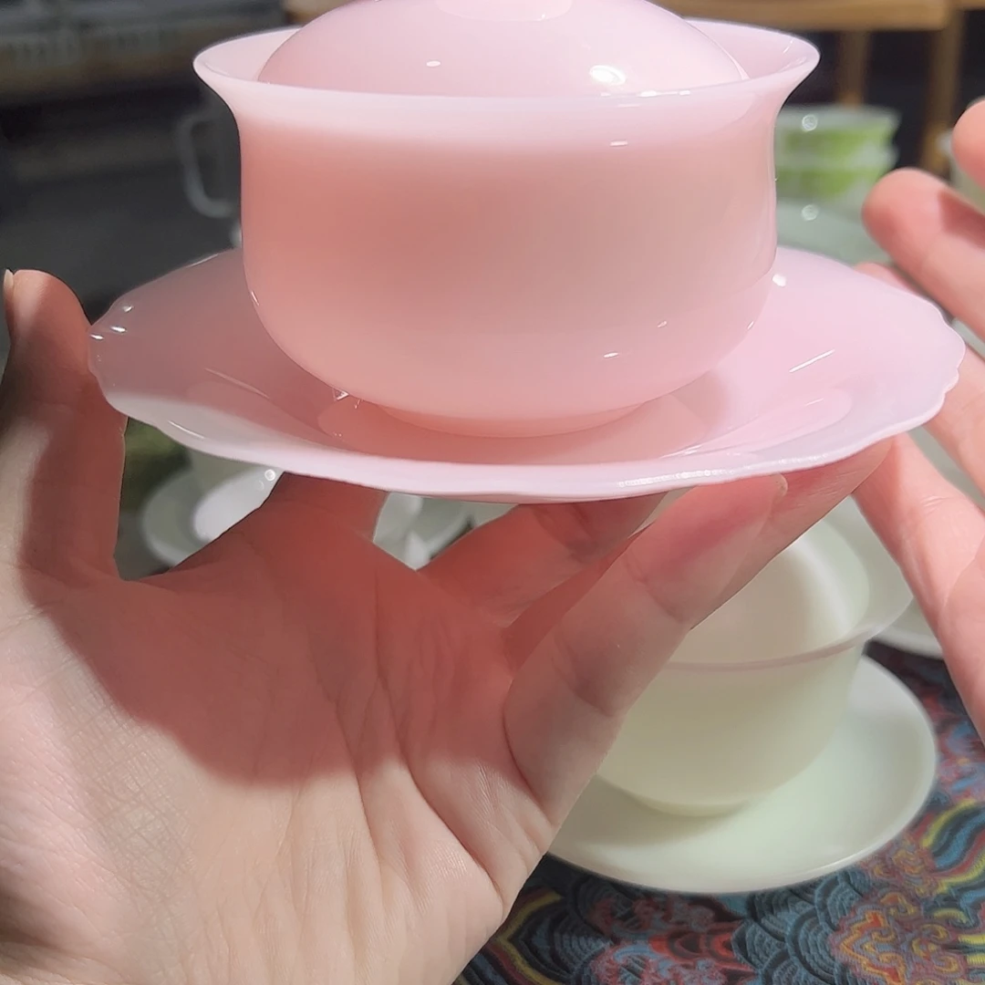粉黛璞玉钱袋子盖碗
