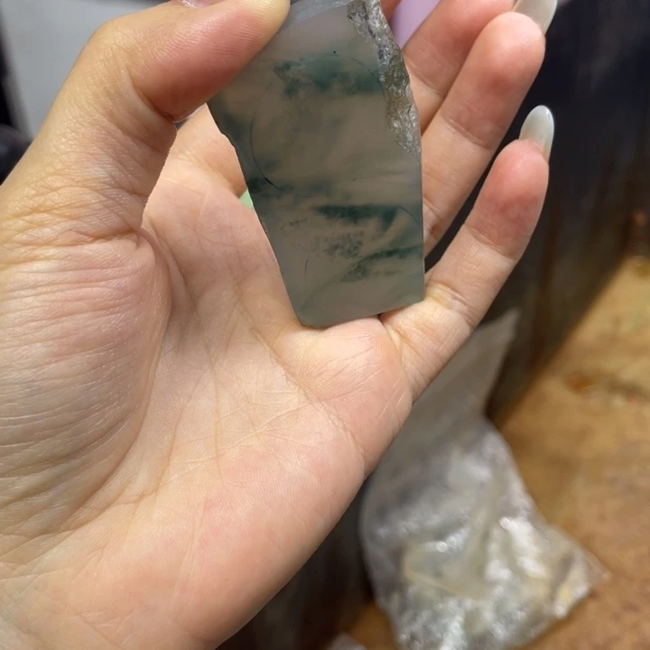 ╰***切定制翡翠未镶嵌边角料