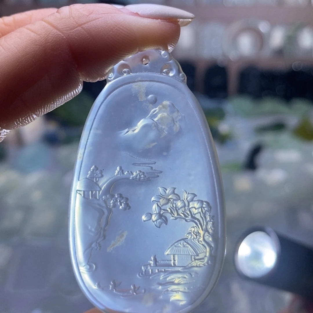 蛇纹石玉未镶嵌颈饰