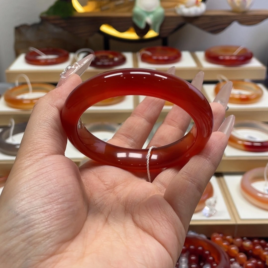 玛瑙/玉髓未镶嵌手镯