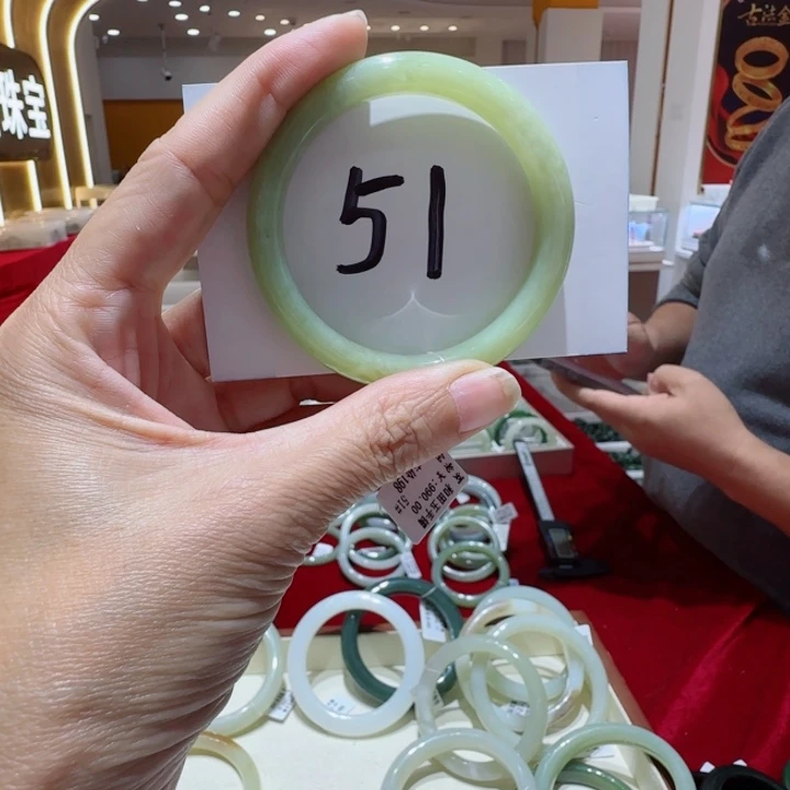 和田玉未镶嵌手镯757