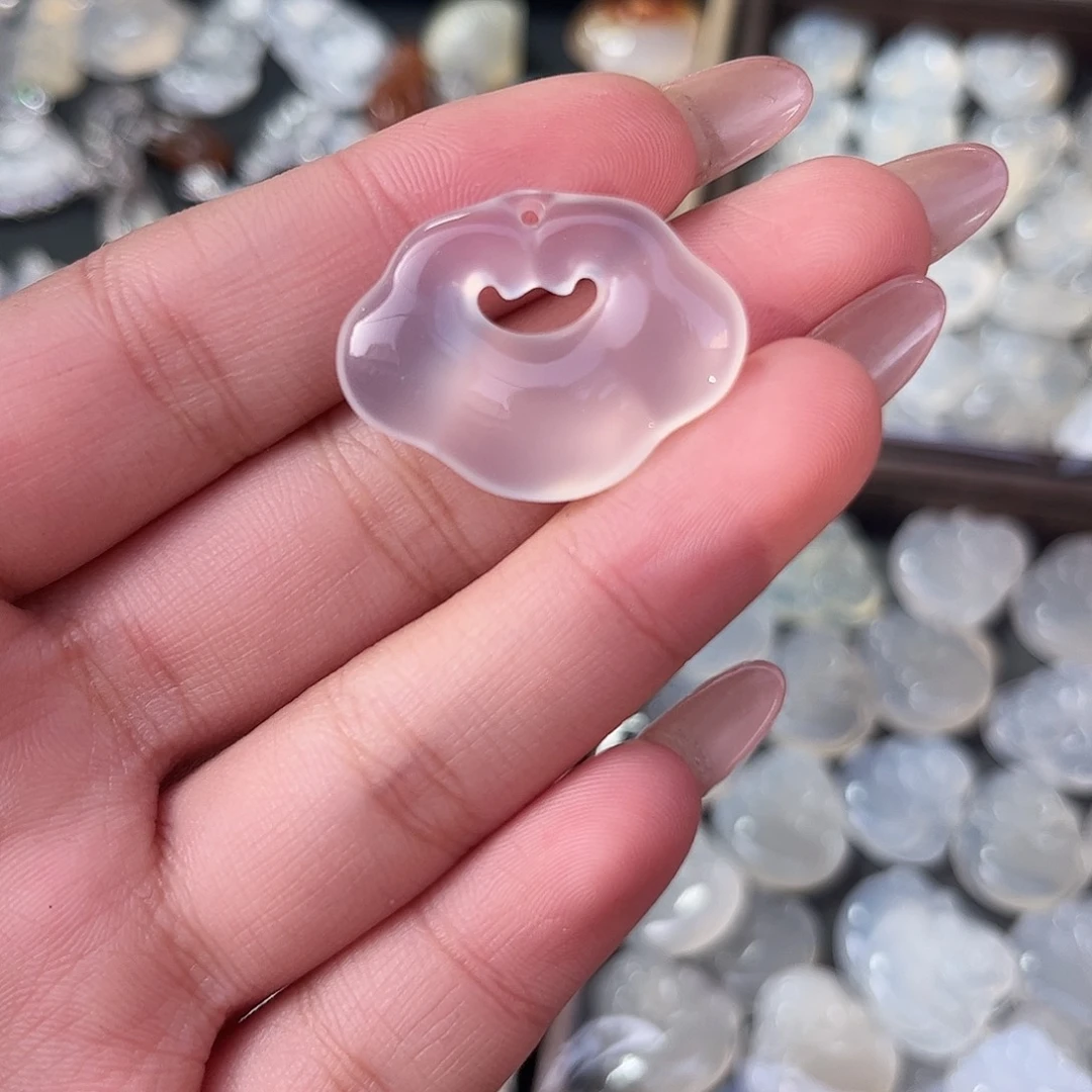 未镶嵌颈饰玛瑙/玉髓卷**子祥云锁