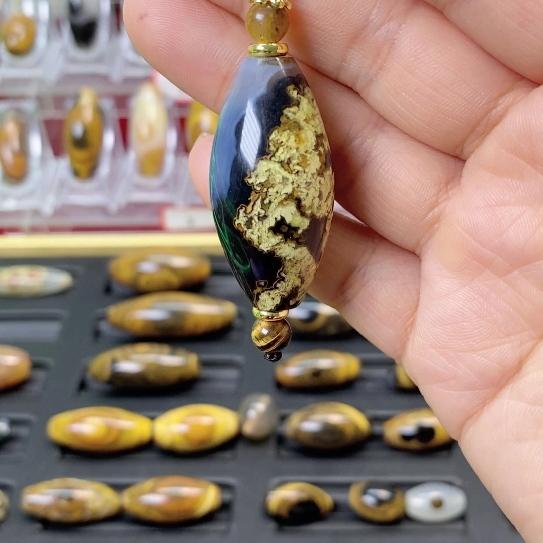 玛瑙/玉髓颈饰合金