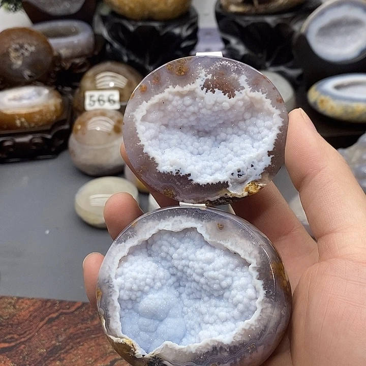水晶摆件未镶嵌蓝软啵啵聚宝盆