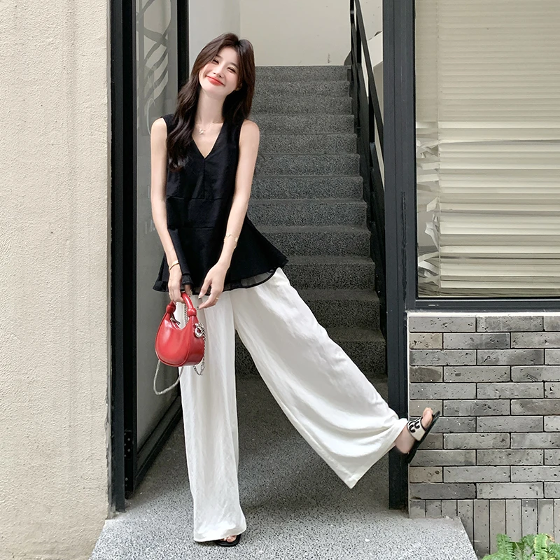 爆款秋季洋气入秋新款裙子法式V领背心阔腿裤套装女2025感两件套