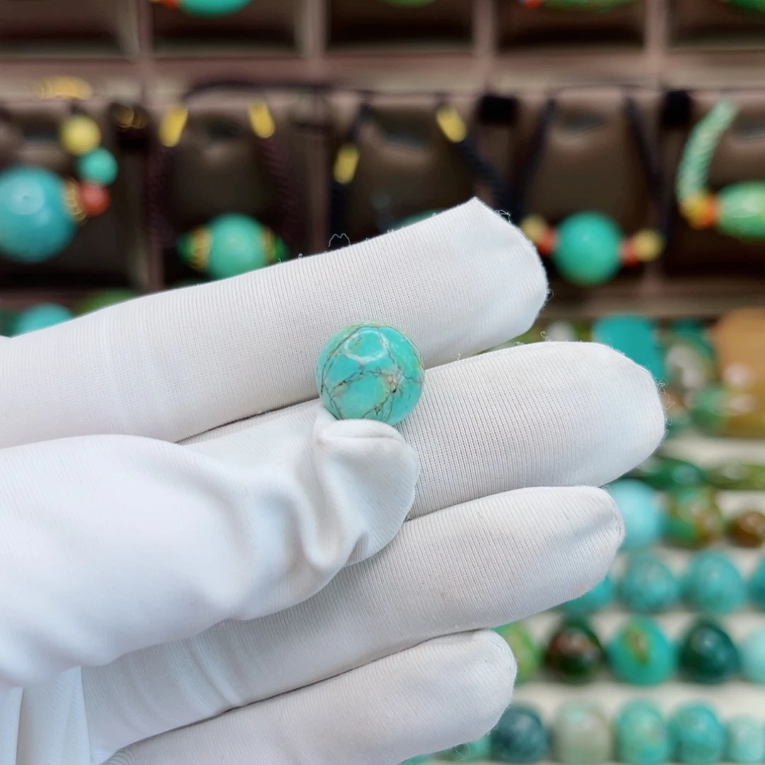 绿松石未镶嵌原矿