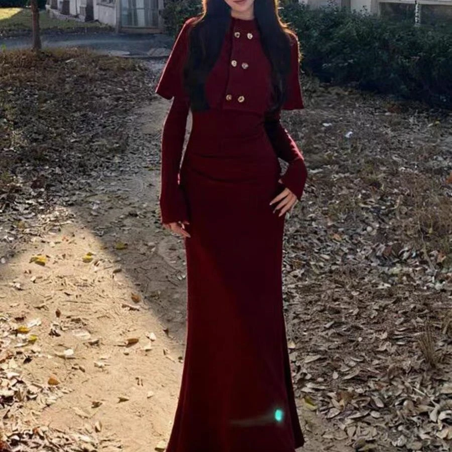 秋冬温柔富家千金感气质名媛女神范重要场合巨好看斗篷连衣裙套装