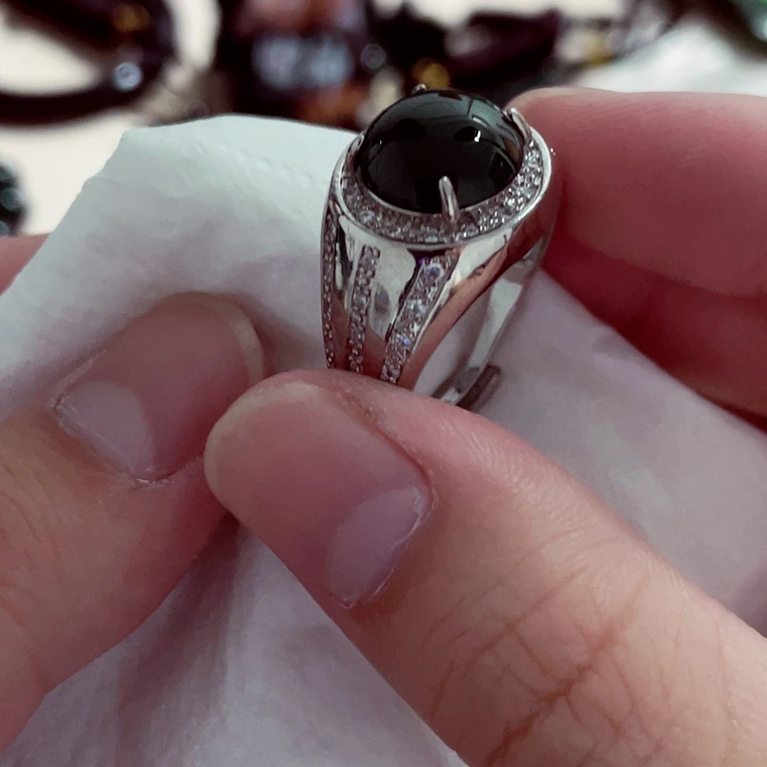 翡翠未镶嵌颈饰先鉴后发一物一证