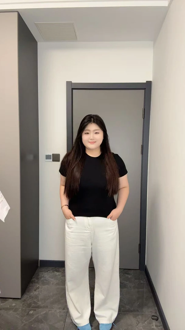 白色直筒拖地牛仔裤早秋新款休闲慵懒百搭