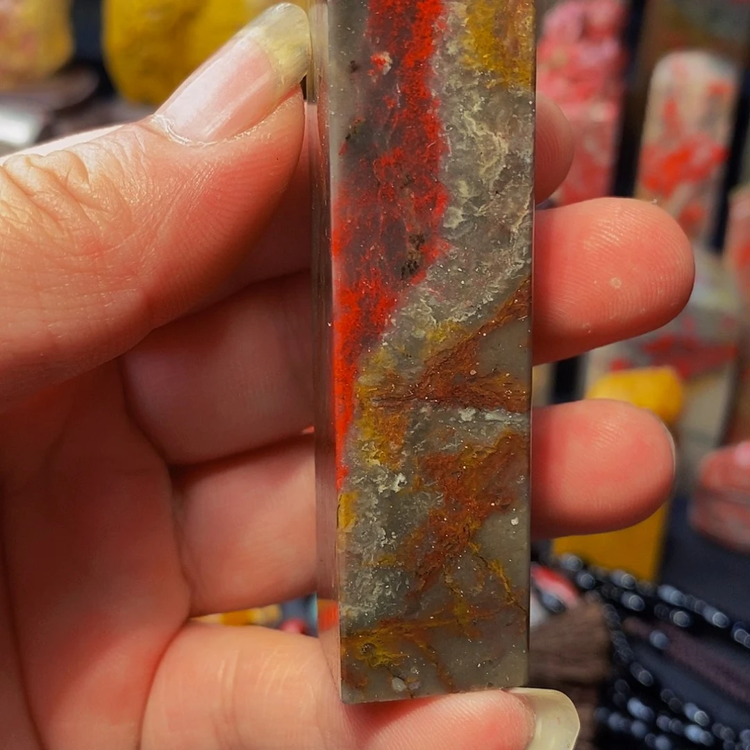昌化鸡血石昌化鸡血石印章