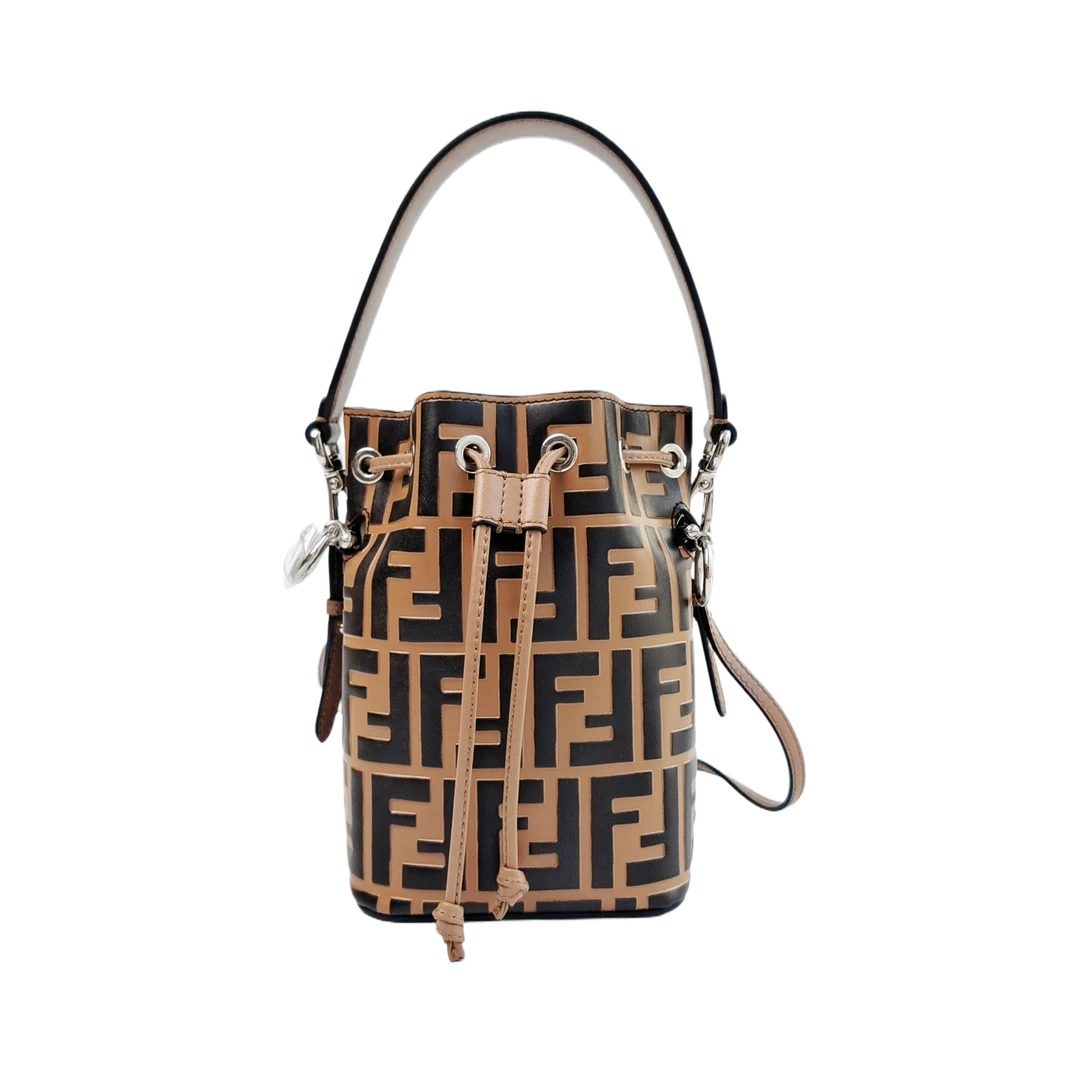 99新 FENDI/芬迪 芬迪 安洁利严选/BK0155711 斜挎包