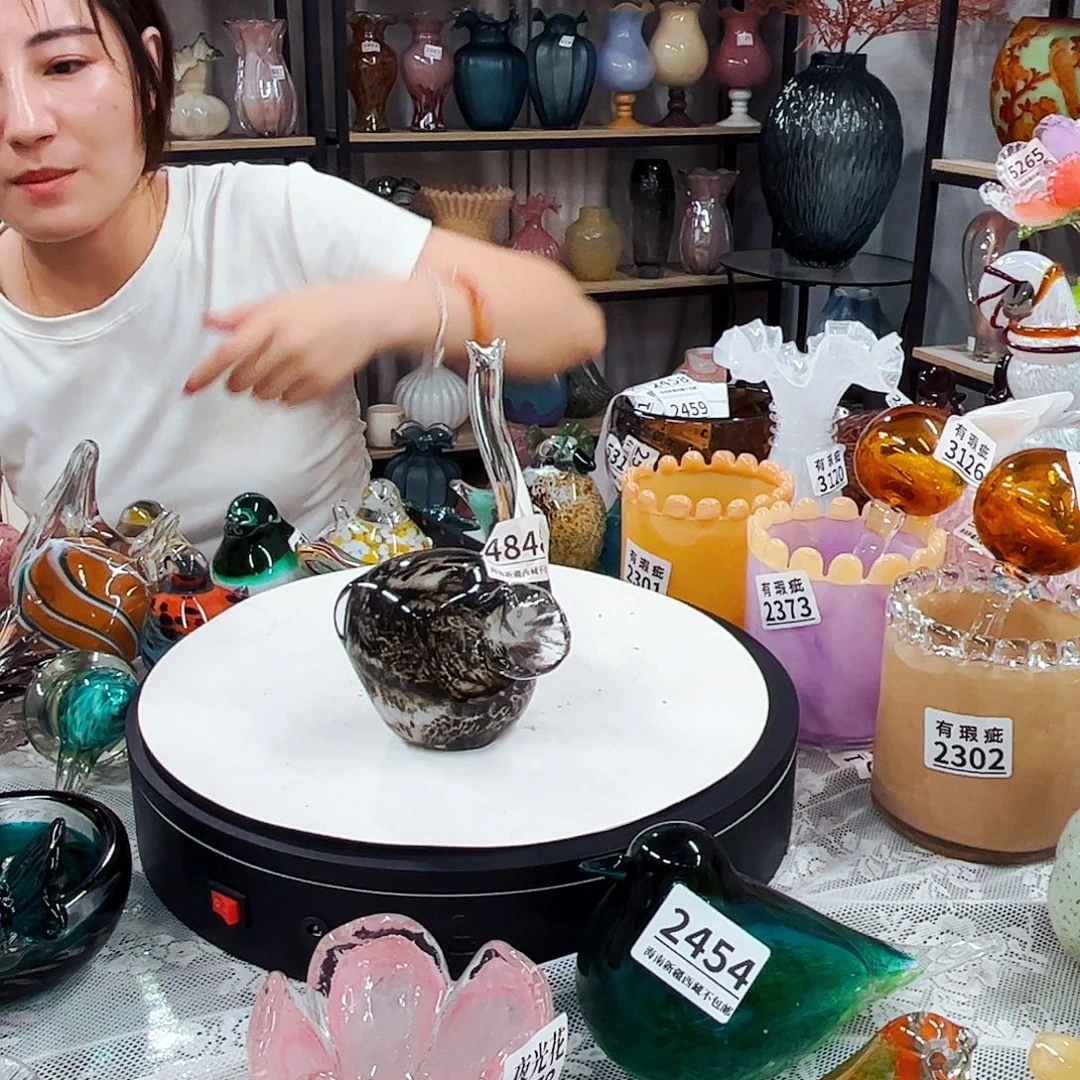 4848象 家悦琉璃花瓶摆件