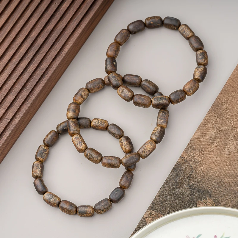 沉香莺歌绿奇楠沉香留疤随形枣珠单圈手串(多样性发其一)