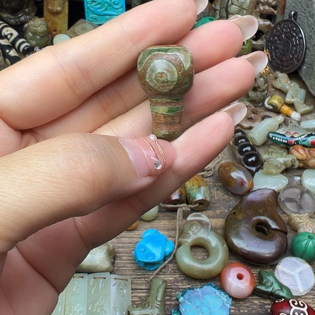 未镶嵌颈饰玛瑙/玉髓