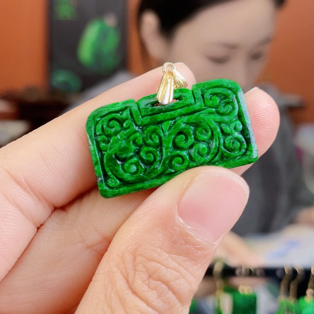 翡翠未镶嵌耳饰饰品