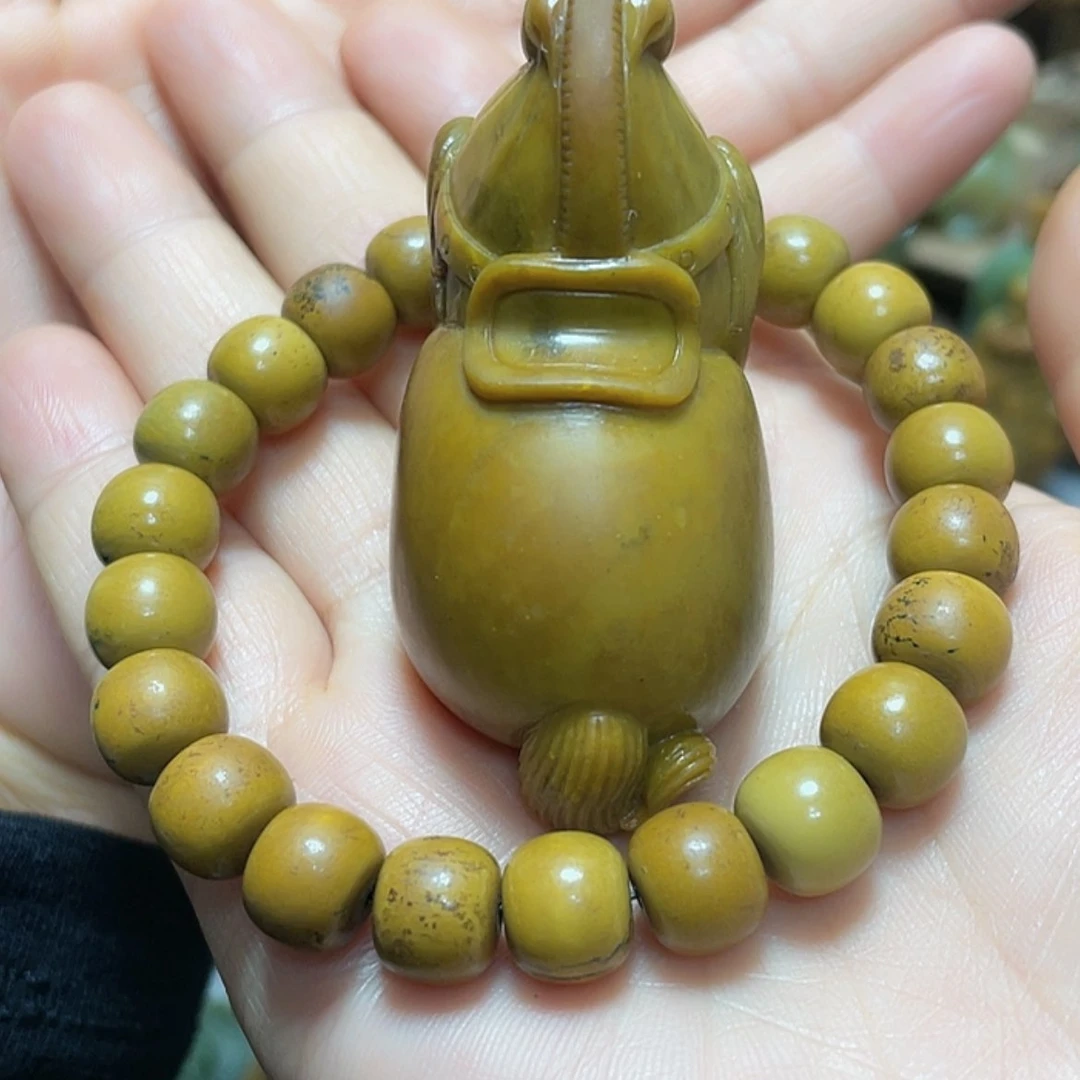 【闪购商品】未镶嵌岫岩河磨玉（透闪石质玉）挂件小*小